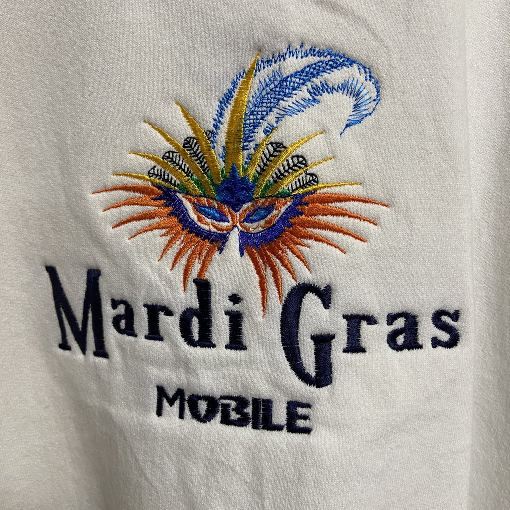古着 used　00s　GILDAN　長袖刺繍デザインスウェット　トレーナー　Mardi Gras　白　ヴィンテージ　Lサイズ