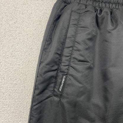 adidas　アディダス　CLIMAPROOF　クライマプルーフ　トラックパンツ　中綿入り　刺繡ロゴ　黒　ブラック　Sサイズ
