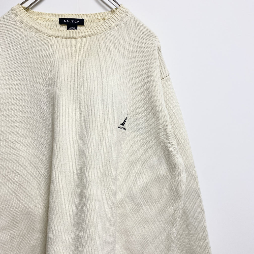 古着 used　NAUTICA ノーティカ　長袖クルーネックニット　セーター　ワンポイント刺繍　白　シンプル　レトロ　Lサイズ