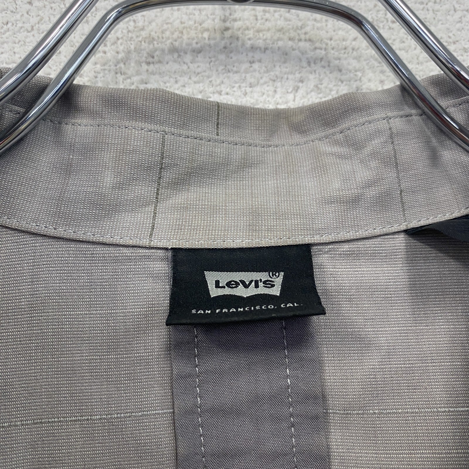 Levi’s　リーバイス　長袖シャツ　フラップポケット　比翼仕立て　無地　灰色　グレー　XLサイズ