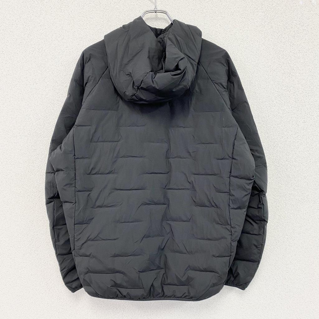 UNIQLO　ユニクロ　パフテックパーカ　中綿入り　ラグランスリーブ　黒　ブラック　XLサイズ