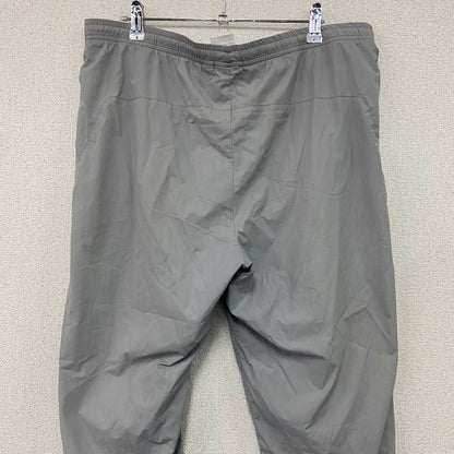 adidas　アディダス　CLIMAPROOF　クライマプルーフ　トラックパンツ　刺繡ロゴ　グレー　Lサイズ