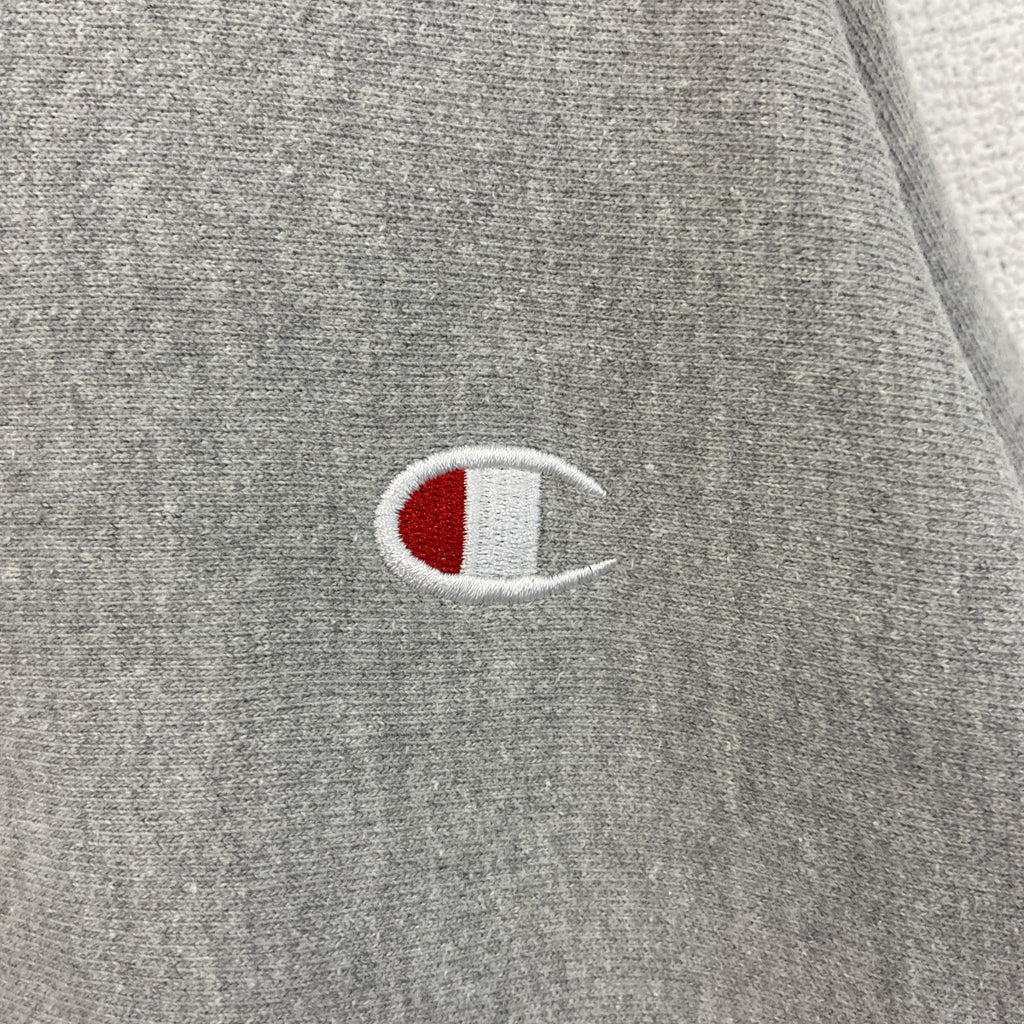 00s　champion　チャンピオン　ワンポイント刺繍スウェット/トレーナー　灰色　グレー　XLサイズ