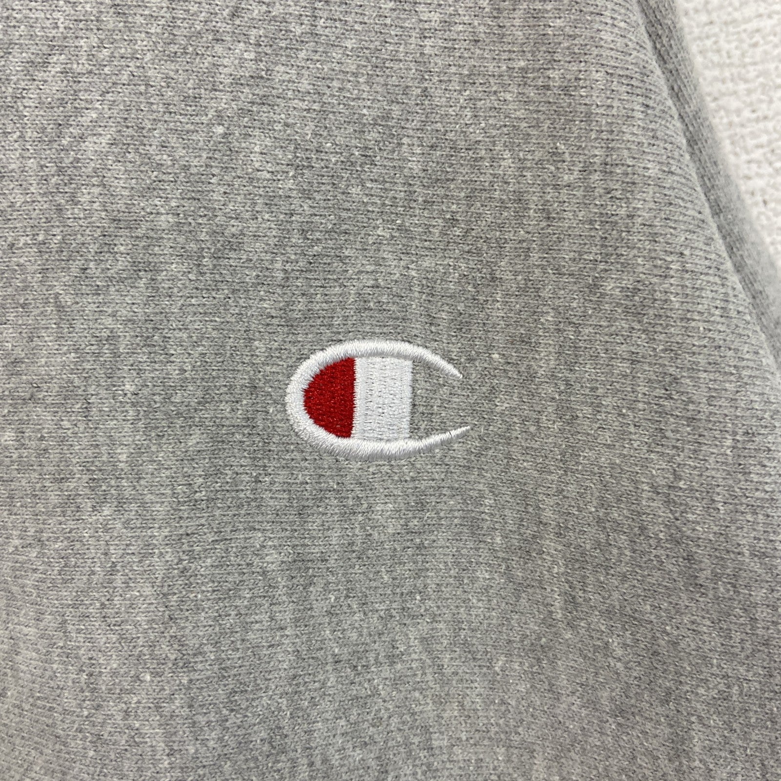 00s　champion　チャンピオン　ワンポイント刺繍スウェット/トレーナー　灰色　グレー　XLサイズ