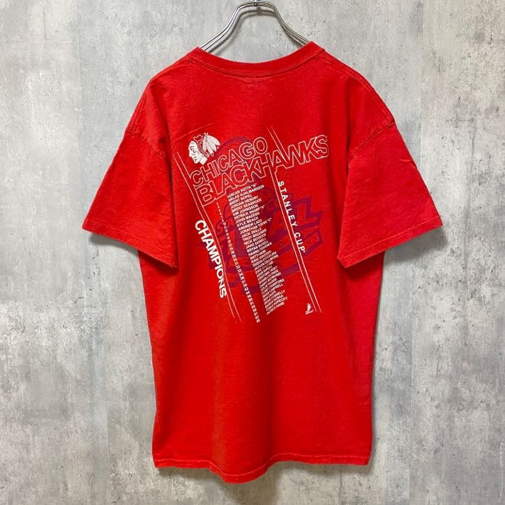 古着 used　GILDAN　ギルダン　シカゴブラックホークス　半袖プリントTシャツ　赤　アイスホッケー　Lサイズ