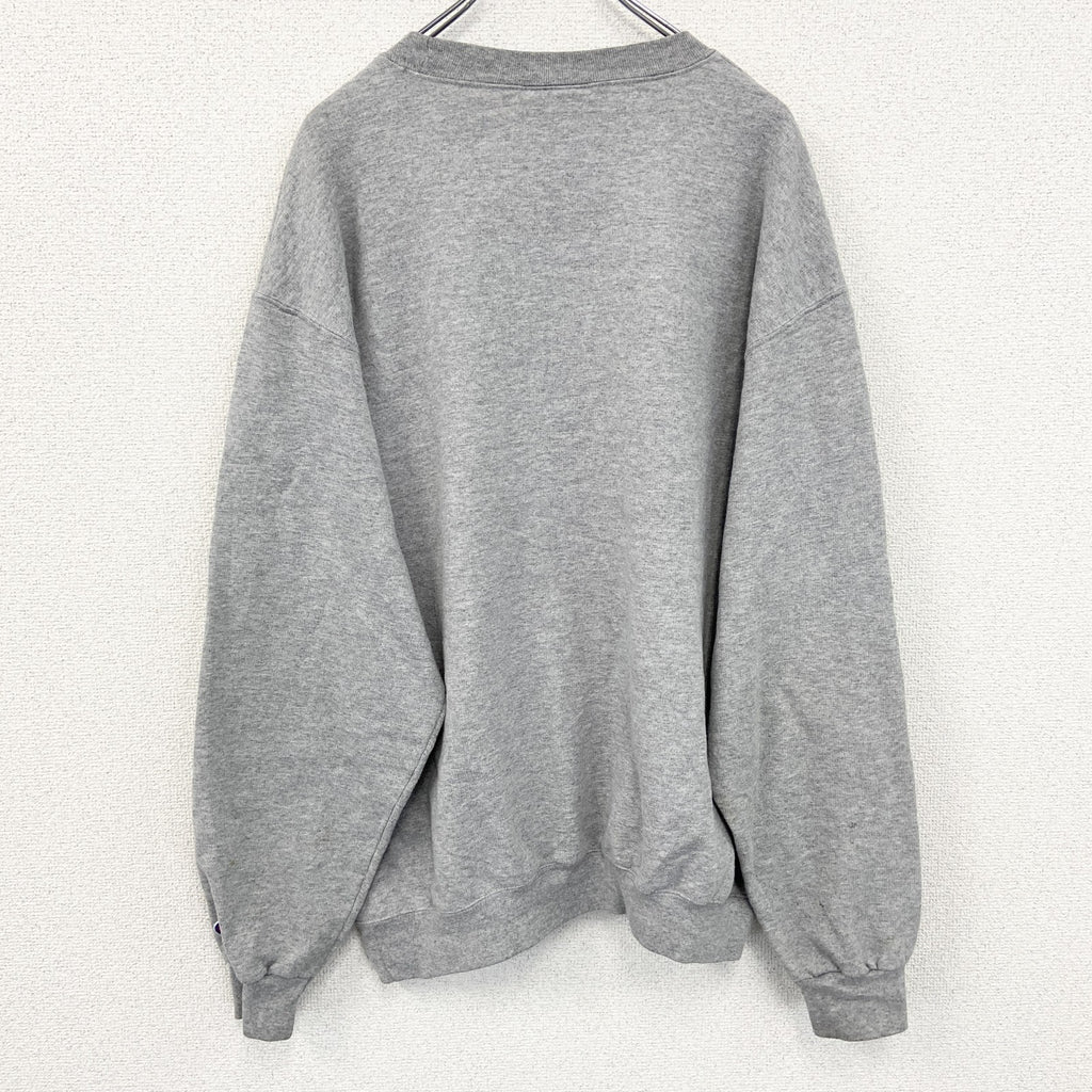 古着 used　champion　チャンピオン　カレッジプリントスウェット/トレーナー　灰色　グレー　XLサイズ