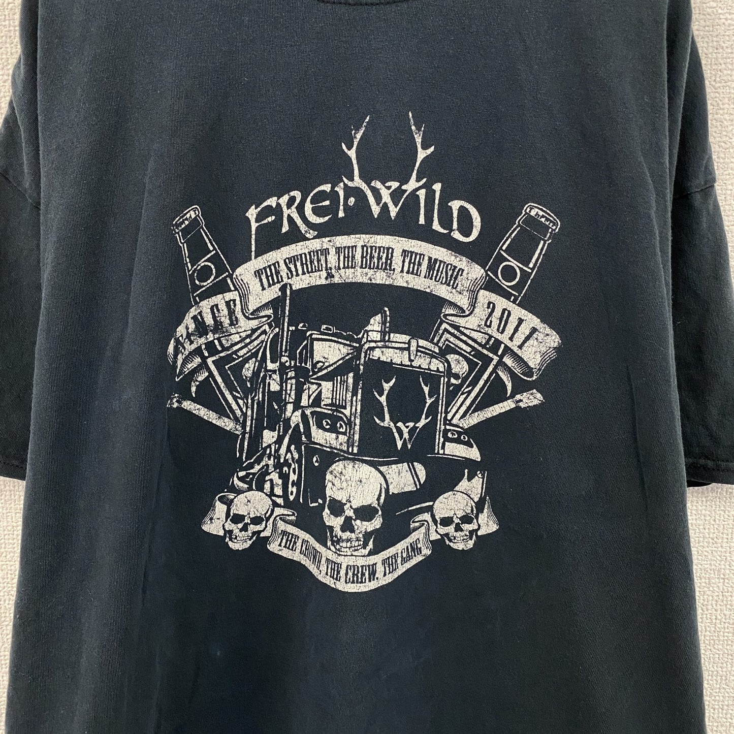FREI WILD　フレイワイルド　半袖プリントTシャツ　バンドT　紺　ネイビー　XLサイズ　