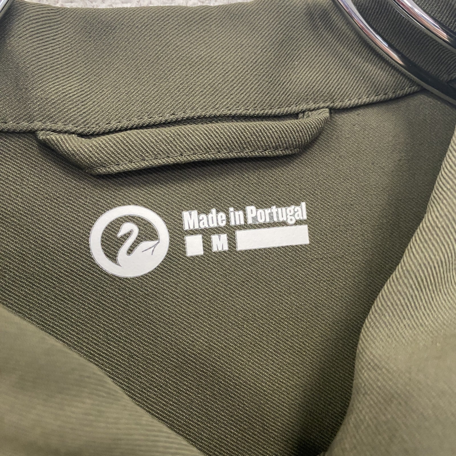 長袖ミリタリーシャツジャケット　比翼仕立て　フラップポケット　カーキ　Mサイズ