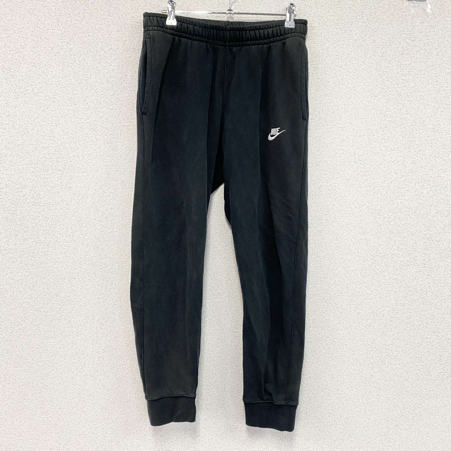 NIKE　ナイキ　スウェットパンツ　黒　ブラック　Mサイズ　