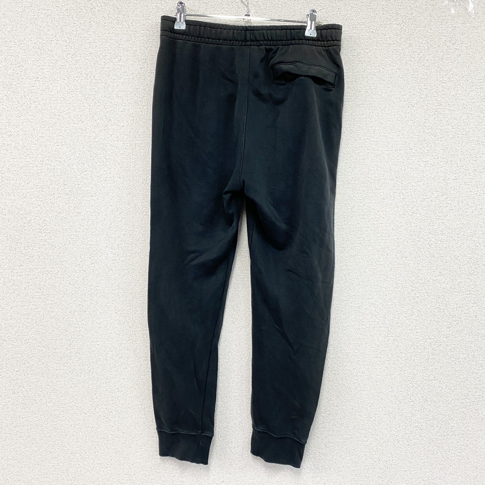 NIKE　ナイキ　スウェットパンツ　黒　ブラック　Mサイズ　