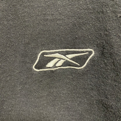 古着 used　Reebok　リーボック　長袖クルーネックスウェット　トレーナー　ワンポイント刺　黒　ブラック　秋冬服　Lサイズ