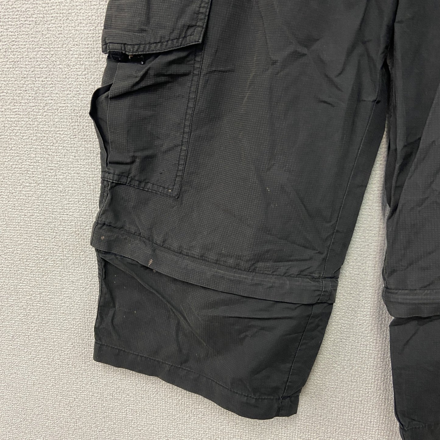 UNIQLO　ユニクロ　ハーフカーゴパンツ/ショートパンツ　2WAY　ダークグレー　Mサイズ