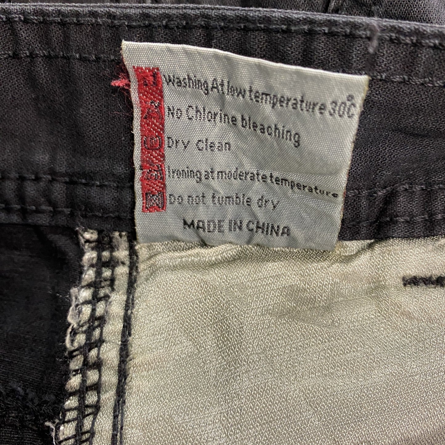 JUNYE JEANS　カーゴパンツ　黒　ブラック　30サイズ