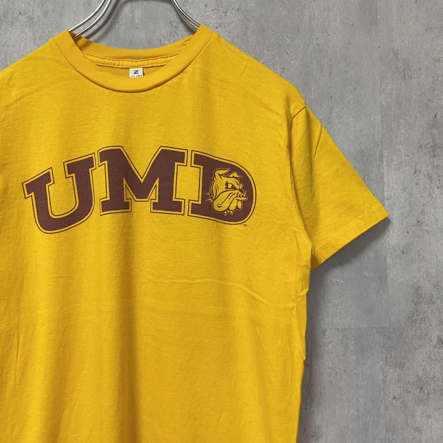 古着 used　ZUNI　UMD メリーランド大学　半袖カレッジプリントTシャツ　黄色　イエロー　レトロ　クルーネック　Mサイズ