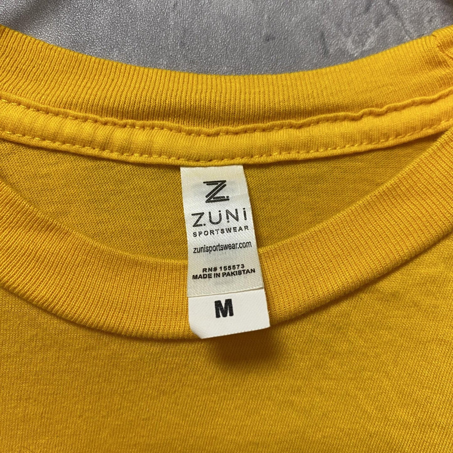 古着 used　ZUNI　UMD メリーランド大学　半袖カレッジプリントTシャツ　黄色　イエロー　レトロ　クルーネック　Mサイズ