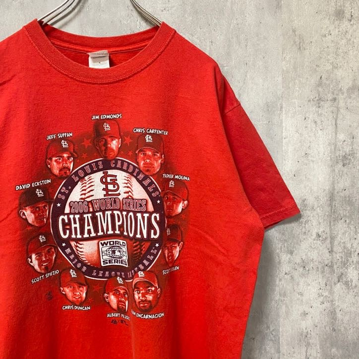 古着 used　GILDAN ギルダン　MLB　カージナルス　2006　半袖プリントTシャツ　野球　赤　レトロ　Lサイズ