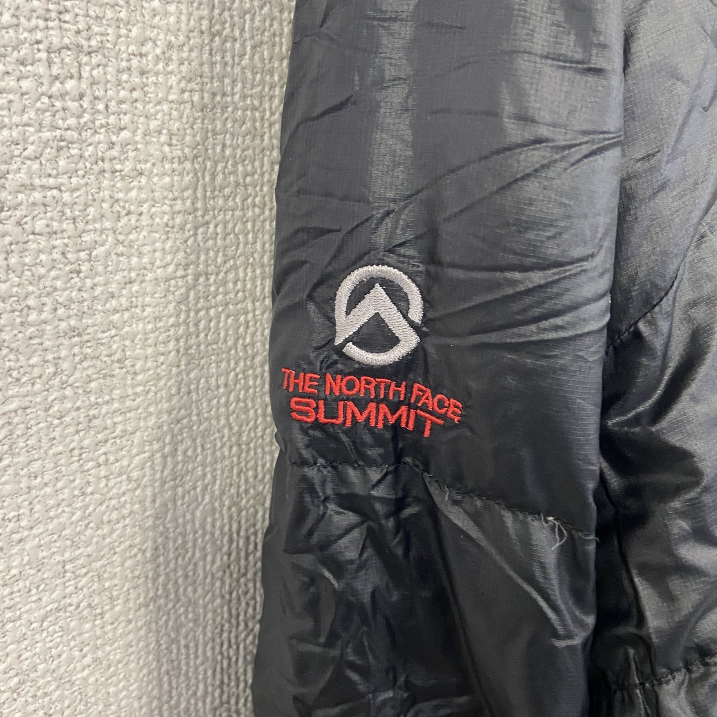 THE NORTH FACE　ザ・ノースフェイス　アコンカグアフーディ　ダウンジャケット　黒　ブラック　Mサイズ