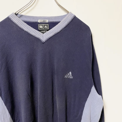 古着 used adidas climalite アディダス　クライマライト　長袖Vネックロゴ刺繍スウェット　トレーナー　ネイビー