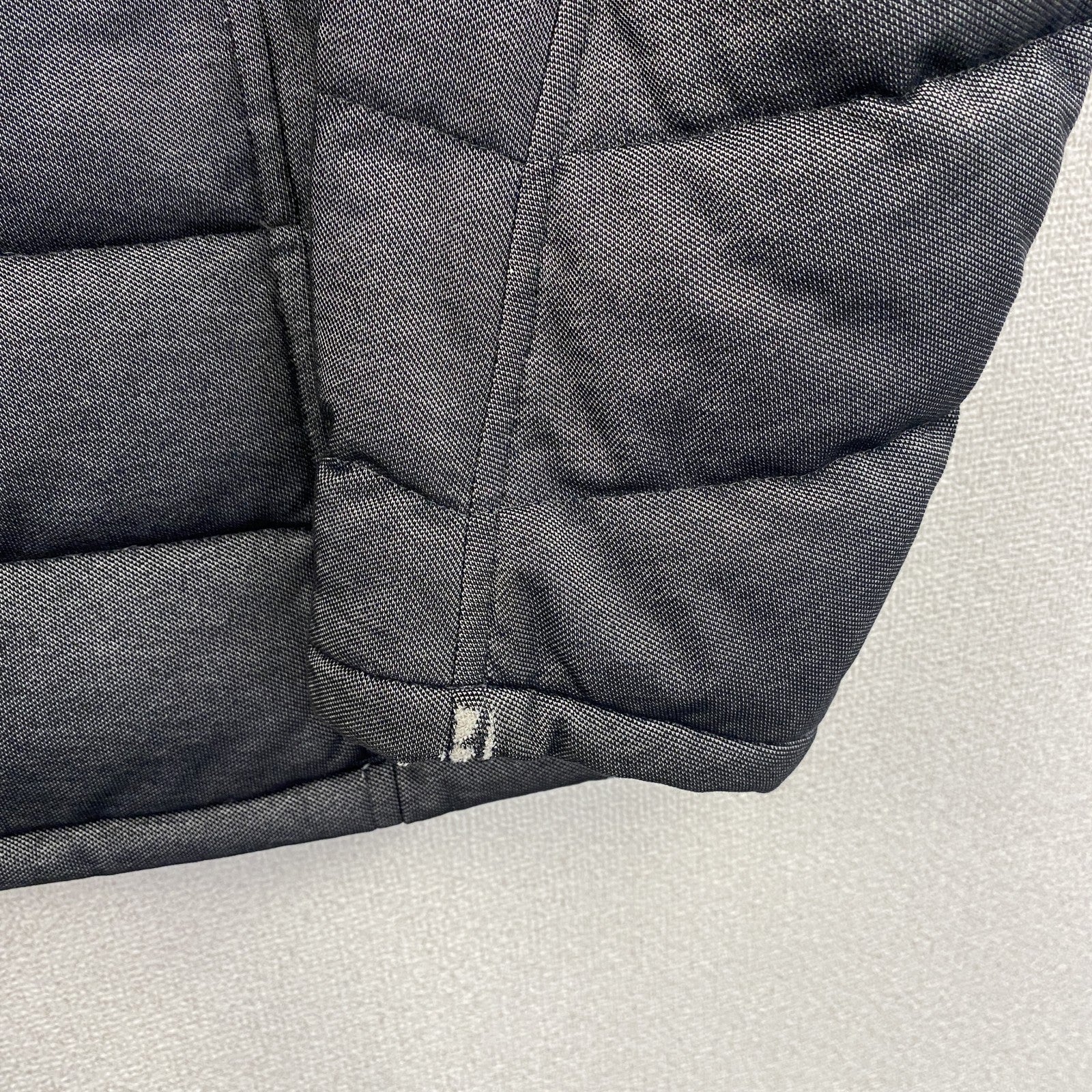 FRED PERRY　フレッドペリー　ダウンジャケット　ダークグレー　XLサイズ