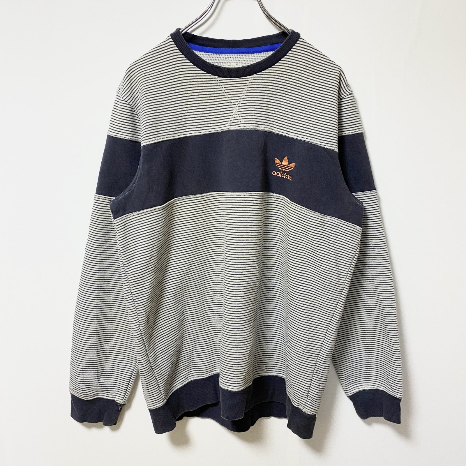 古着 used adidas climalite アディダス　クライマライト　長袖ボーダー柄ロゴ刺繍スウェット　トレーナー　紺　