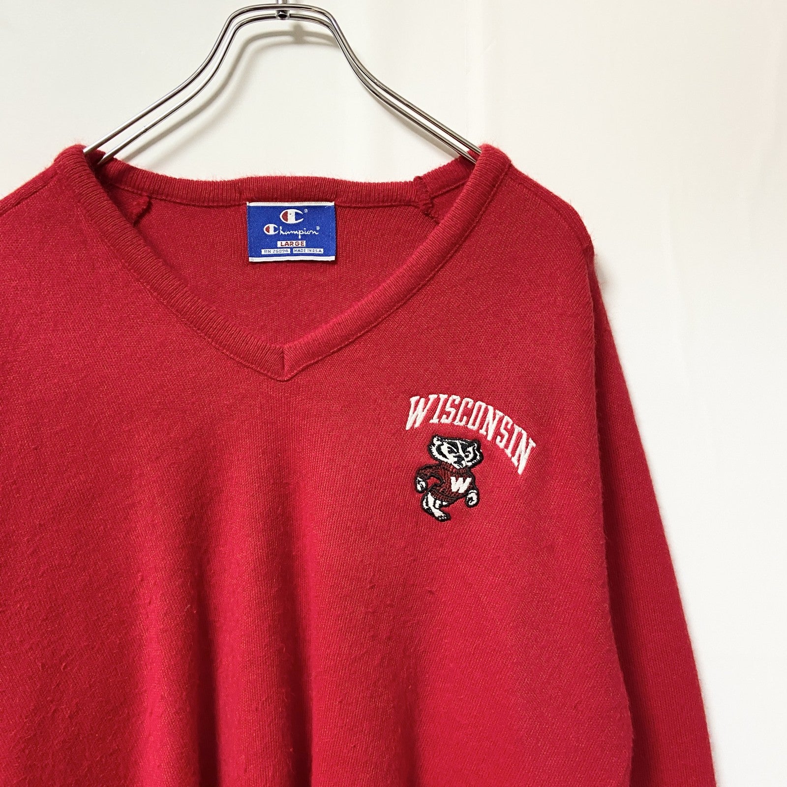 90s　Champion チャンピオン　Vネックニットセーター　ヴィンテージ　赤　レッド　サイズ