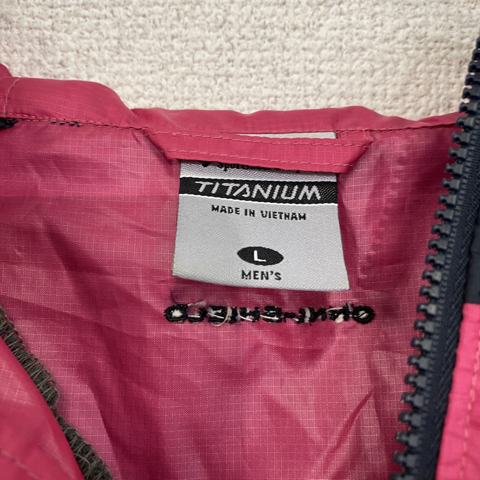 Columbia　コロンビア　TITANIUM　ローリングヒルズⅡ　フルジップベスト　ピンク　Lサイズ