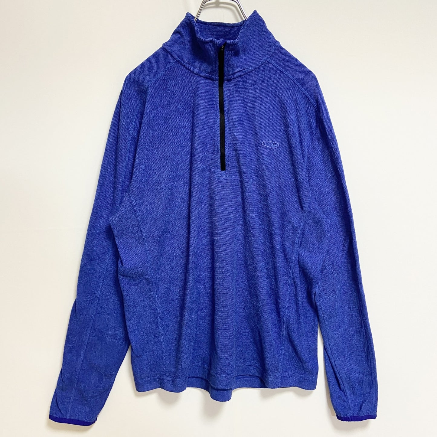 古着 used　Champion チャンピオン 長袖ハーフジップフリースジャケット　青 ブルー　ワンポイント刺ロゴ　Mサイズ