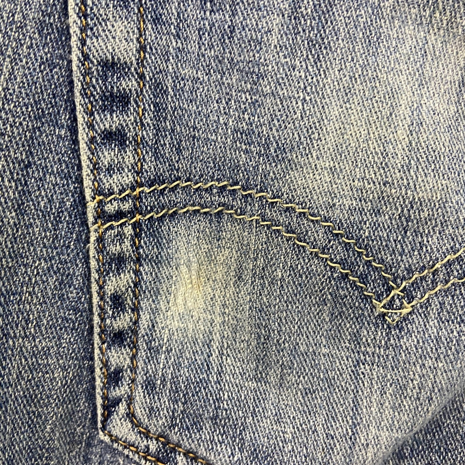 Levi’s　リーバイス　514　デニムパンツ/ジーンズ　ジップフライ　縦落ち　インディゴ　W32サイズ
