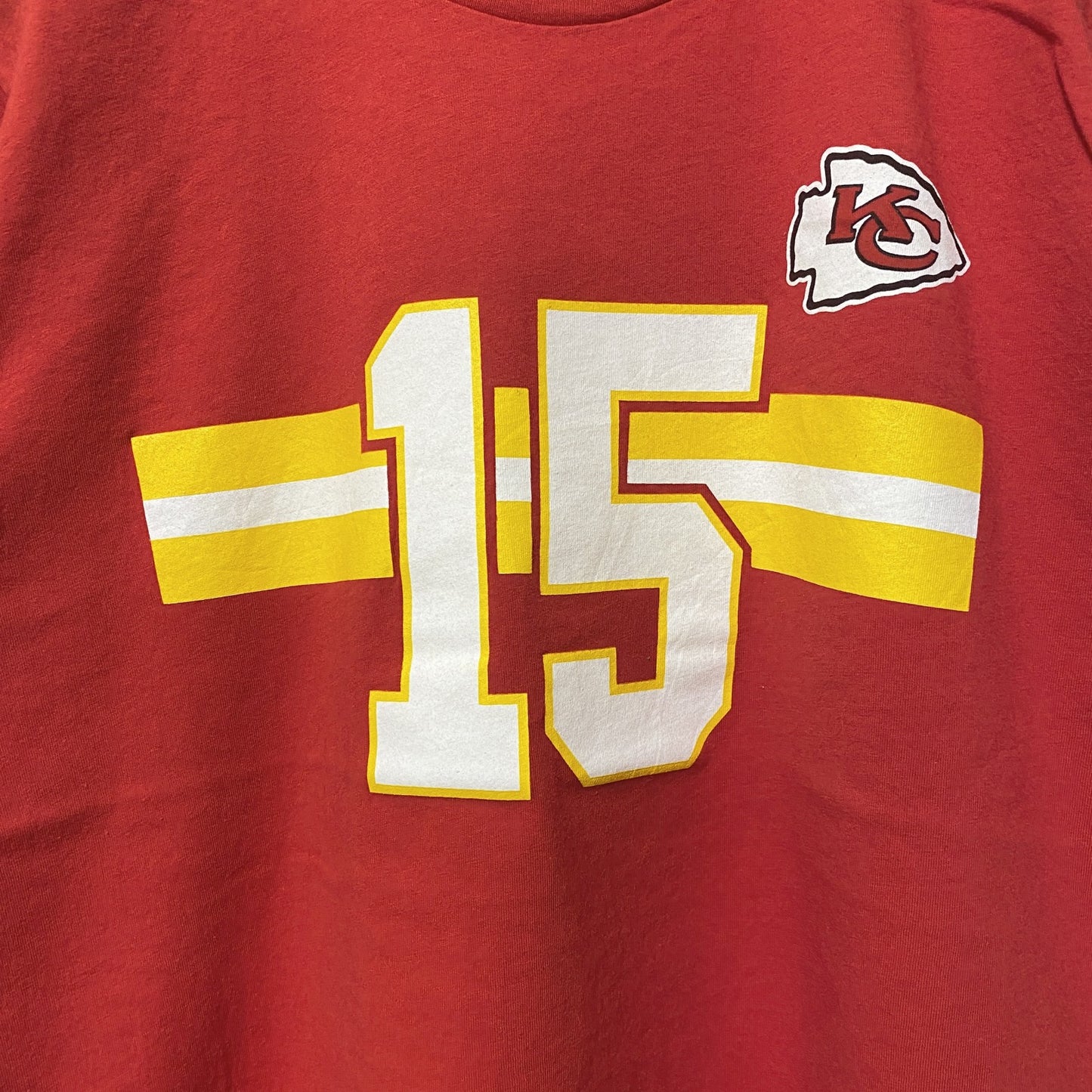 古着 used　NFL カンザスシティ　マホームズ　半袖プリントTシャツ　赤　レッド　背番号　アメフト　スポーツ　XLサイズ