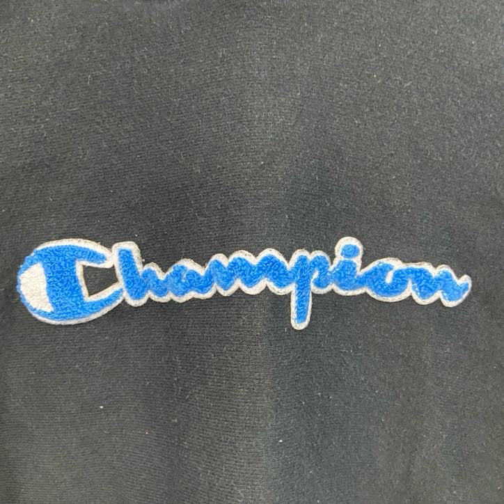 古着 used　champion　チャンピオン　リバースウィーブ　ロゴ刺繍スウェットパーカー/フーディ　黒　ブラック　2XLサイズ