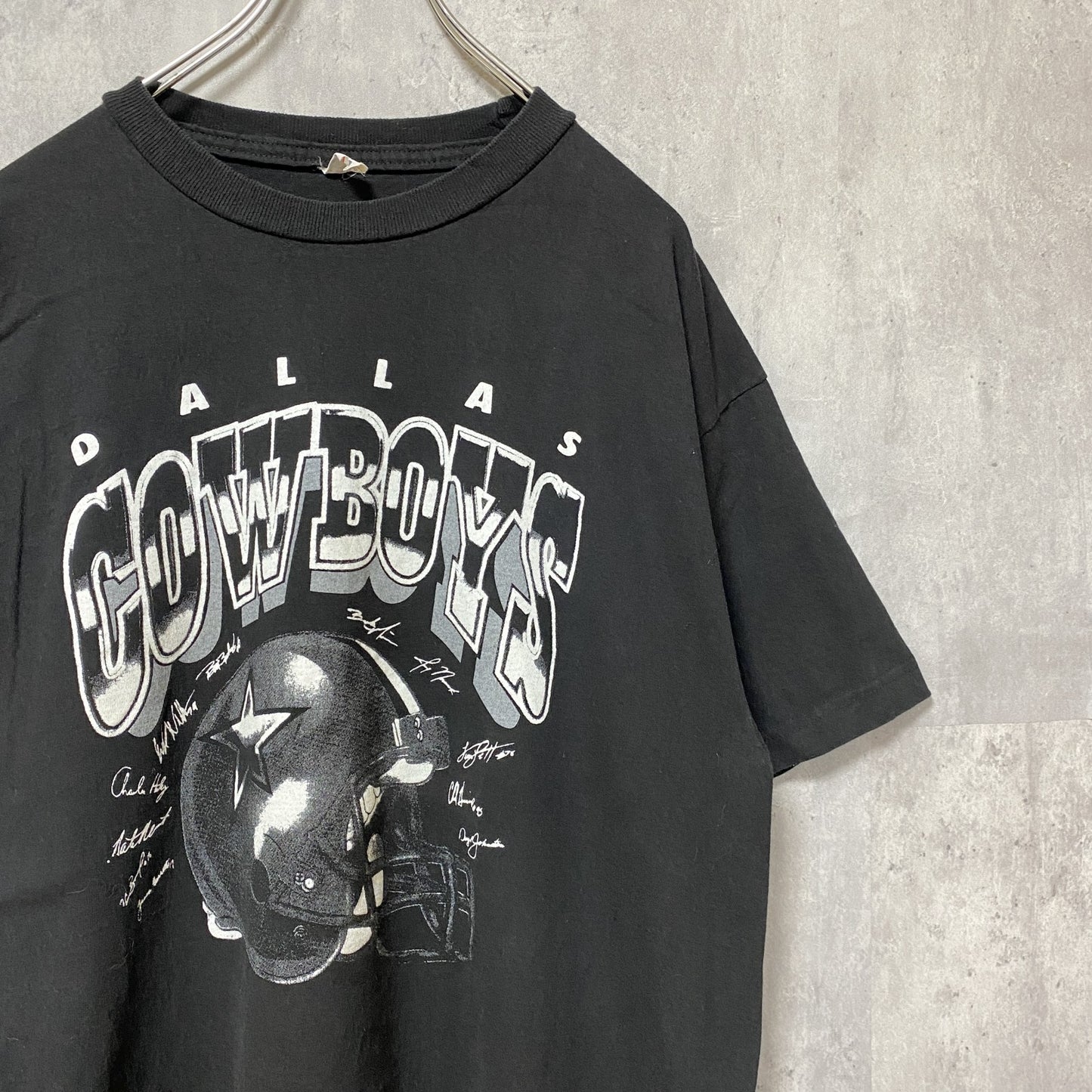 古着 used　NFL　DALLAS COWBOYS　アメフト　半袖オフィシャルプリントTシャツ　スポーツ　黒　ブラック　XL