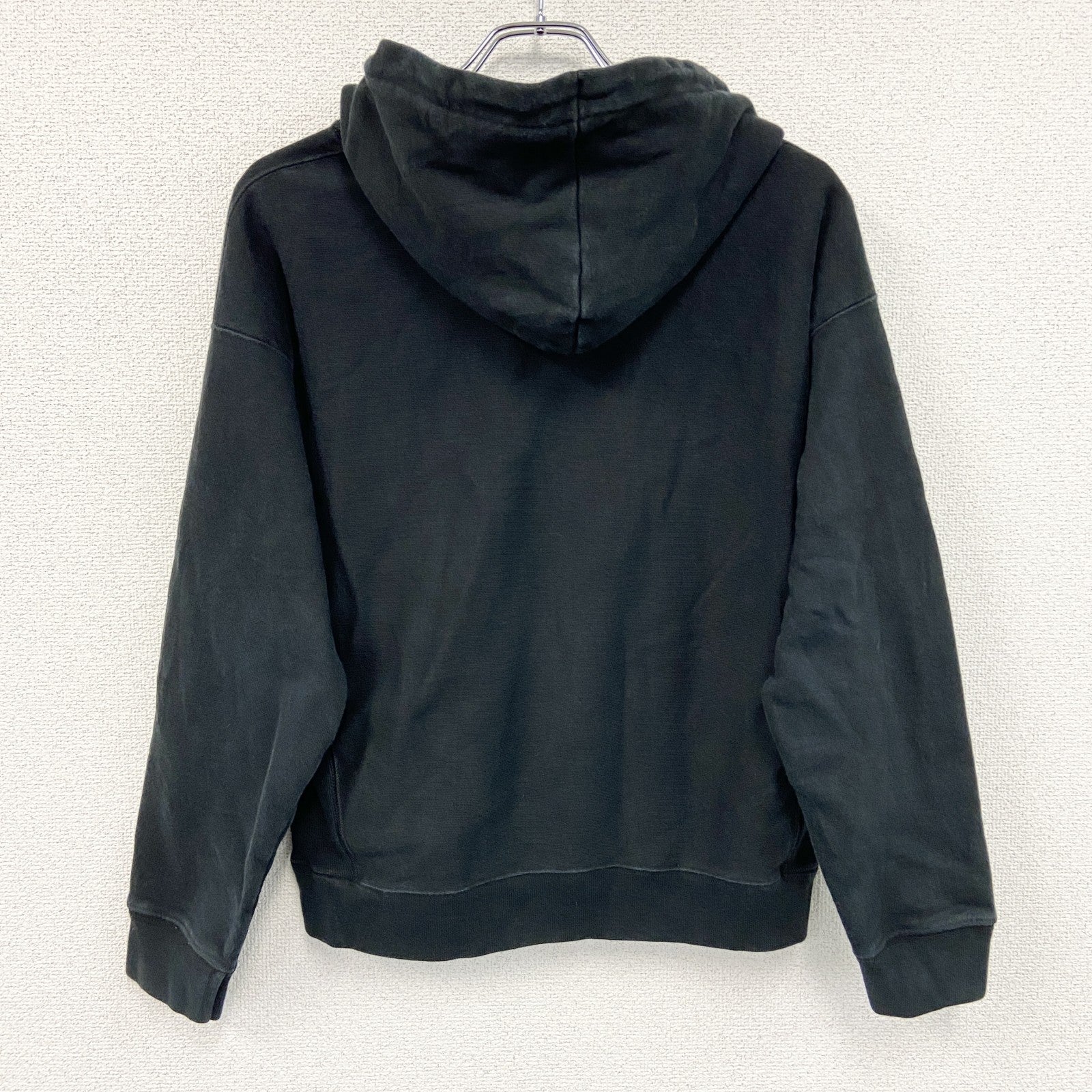 古着 used　champion　チャンピオン　リバースウィーブ　ロゴ刺繍スウェットパーカー/フーディ　黒　ブラック　2XLサイズ