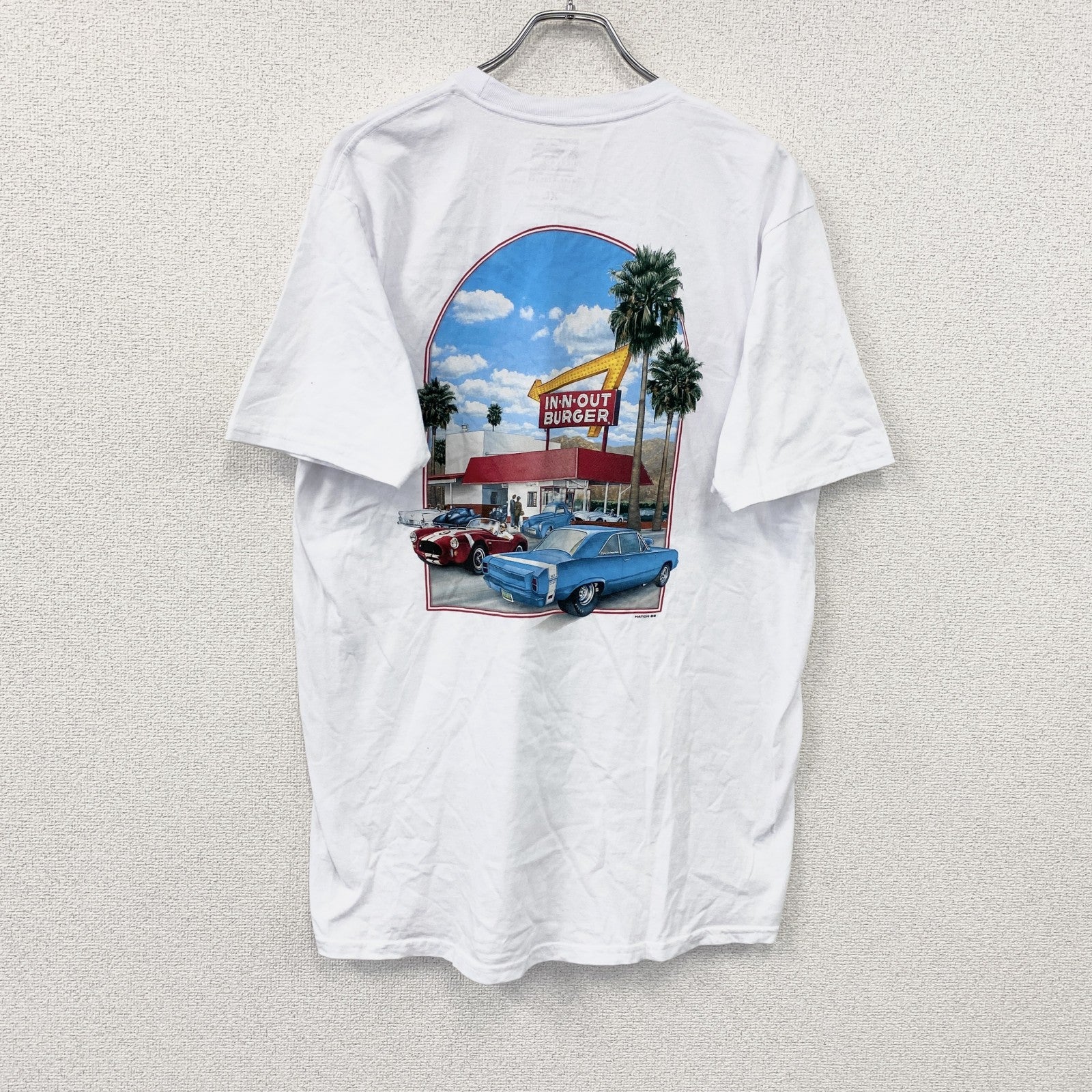 IN N OUT BURGER　インアンドアウトバーガー　半袖プリントTシャツ　白　ホワイト　XLサイズ