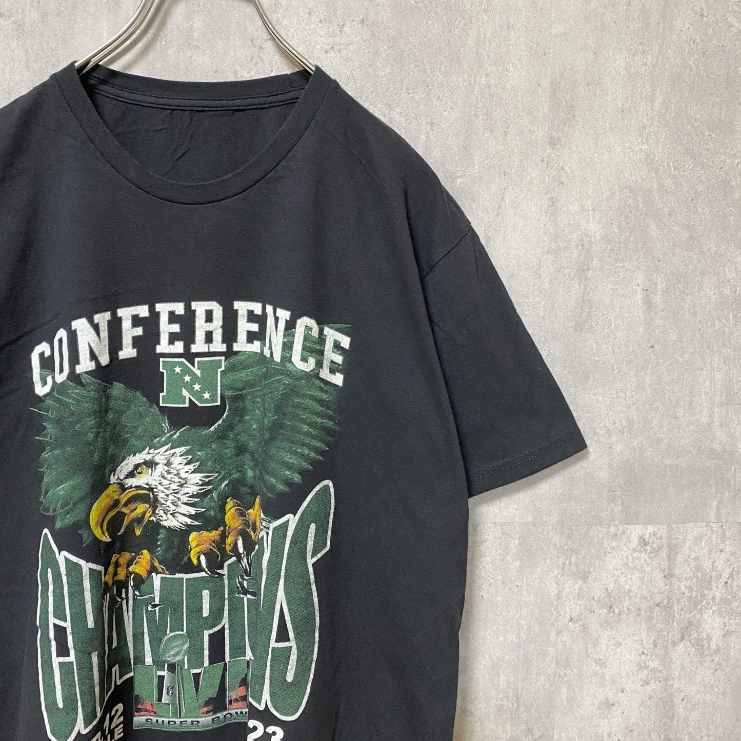 古着 used　PHILADELPHIA EAGLES　NFL CHAMPIONS　アメフト　半袖プリントTシャツ　黒　ブラック