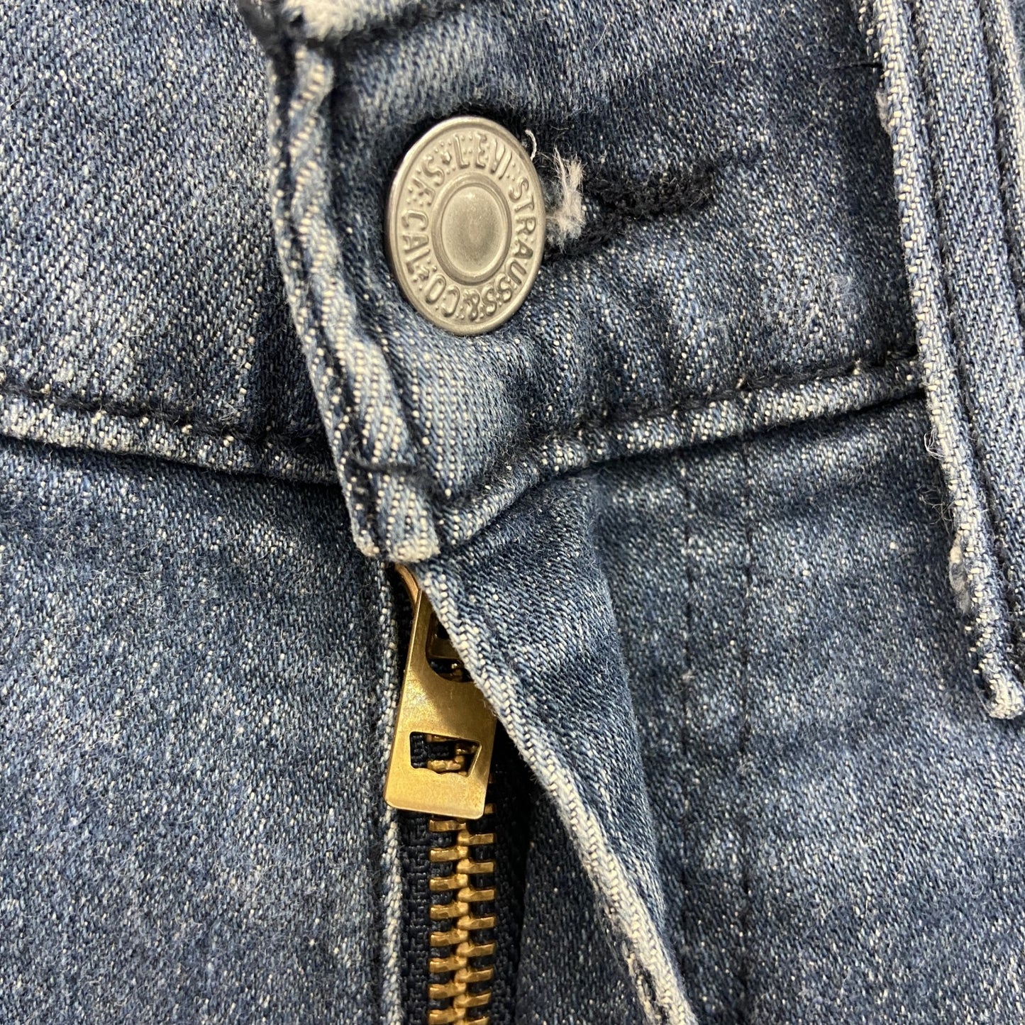 Levi’s　リーバイス　541　デニムパンツ/ジーンズ　ジップフライ　縦落ち　インディゴ　W32サイズ