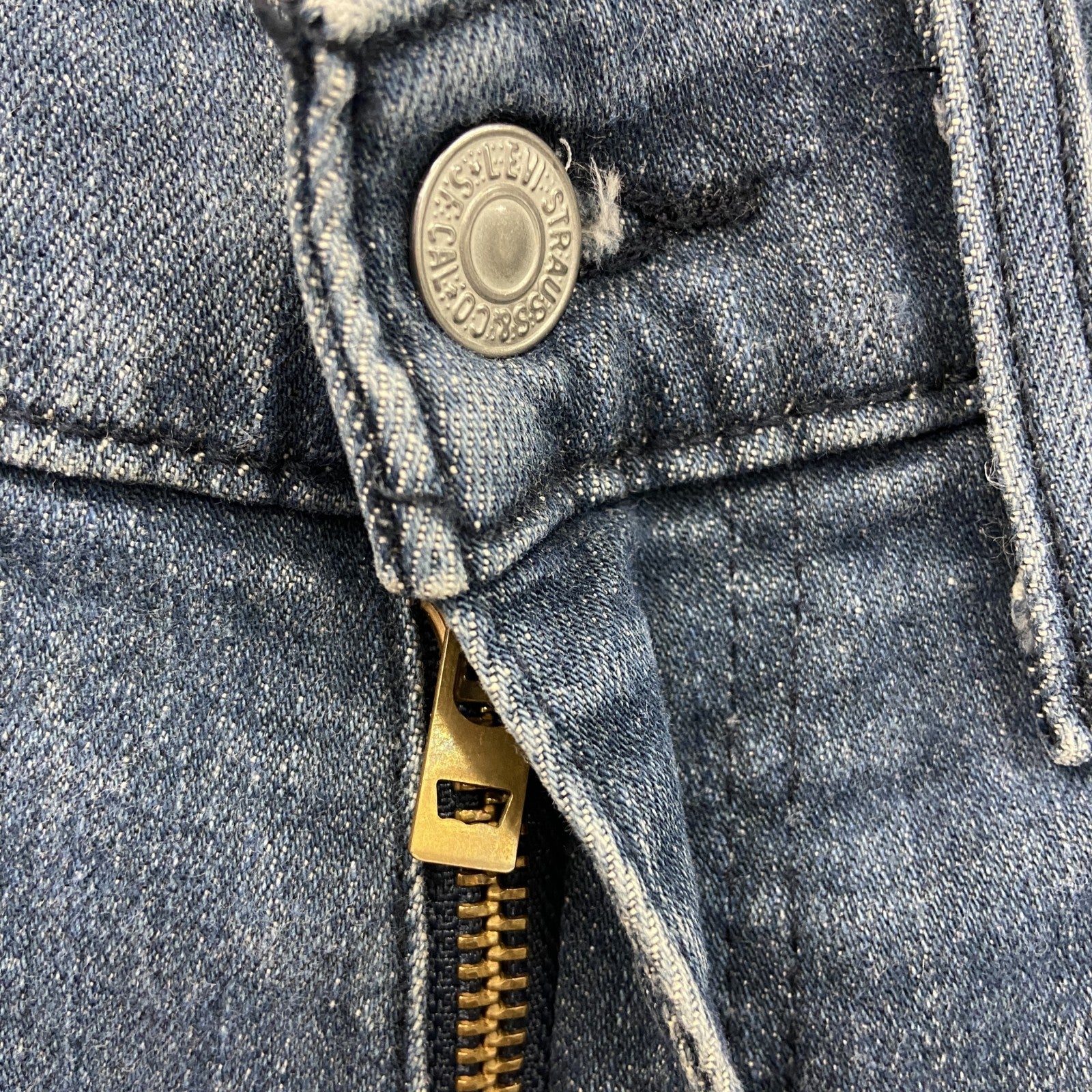 Levi’s　リーバイス　541　デニムパンツ/ジーンズ　ジップフライ　縦落ち　インディゴ　W32サイズ