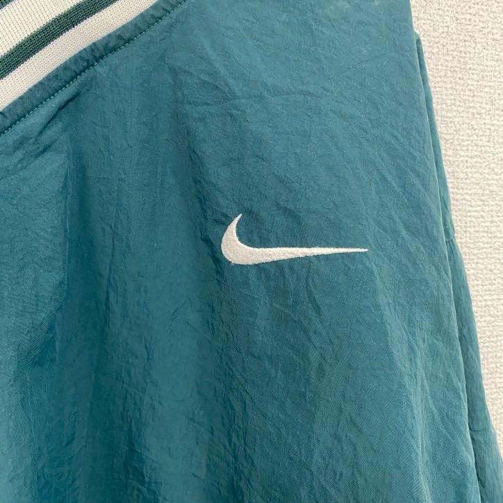 90s　NIKE　ナイキ　プルオーバーナイロンジャケット　ヴィンテージ　Vネック　緑　グリーン　Lサイズ