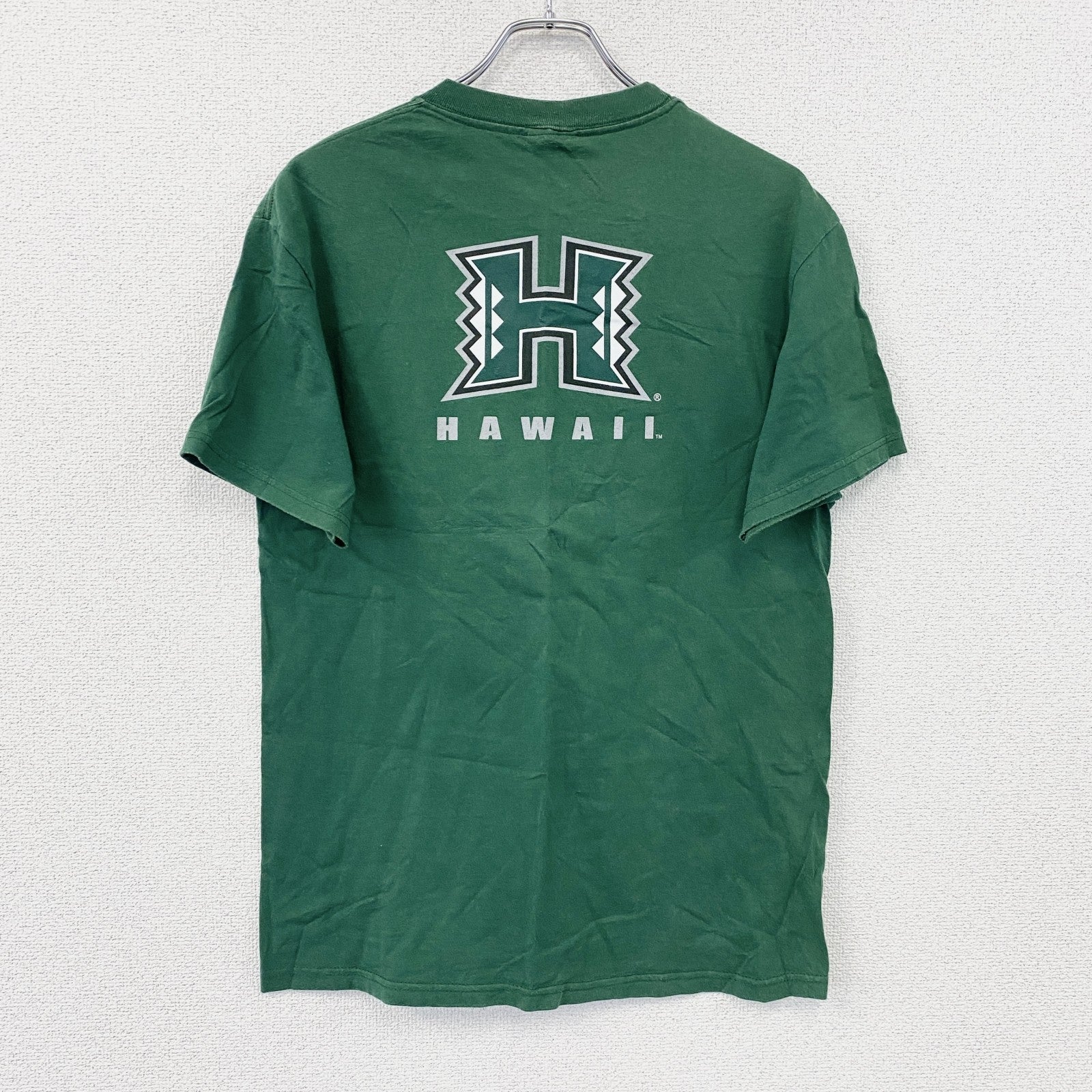 Hanes　ヘインズ　半袖プリントTシャツ　ハワイ大学　ウォリアーズ　カレッジロゴ　緑　グリーン　Mサイズ　