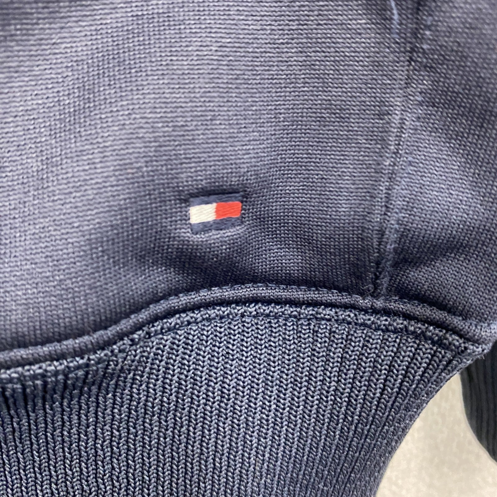 TOMMY HILFIGER　トミーヒルフィガー　ジャージ/トラックジャケット　紺　ネイビー　Mサイズ