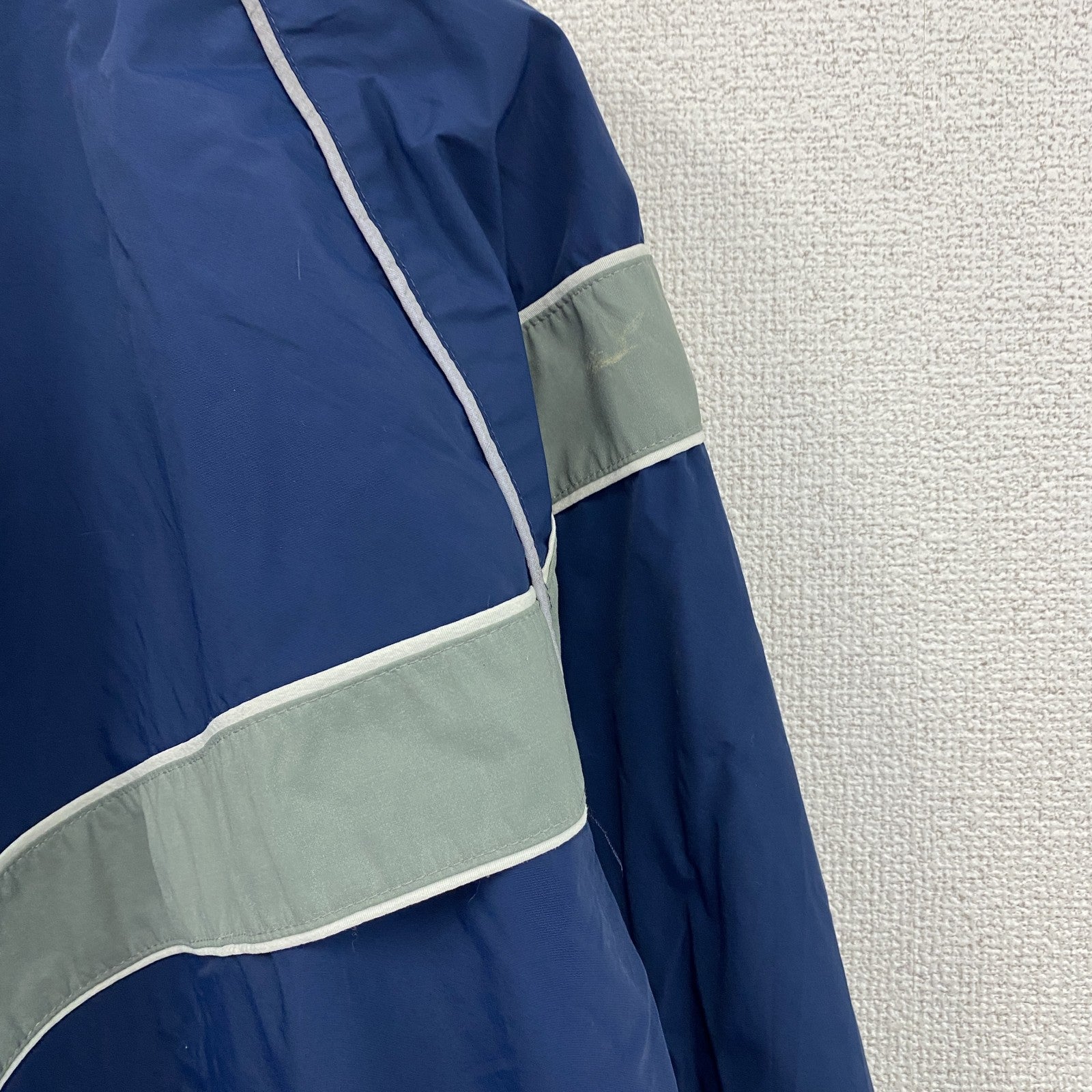 00s　U.S.AIR FORCE　PTU　トレーニングジャケット　ナイロンジャケット　米軍　紺　ネイビー　Sサイズ