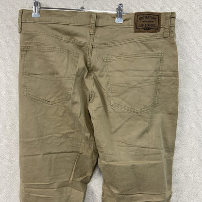 Levi’s　リーバイス　SIGNATURE　デニムパンツ/ジーンズ　ジップフライ　ベージュ