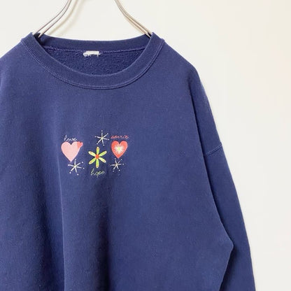 古着 used 長袖クルーネックハート柄刺繍スウェット　トレーナー　個性的　レトロデザイン　ヴィンテージ　ダサかわ　ネイビー
