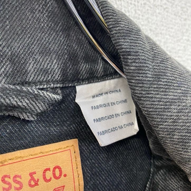 Levi's　リーバイス　デニムジャケット/Gジャン　黒　ブラック　Mサイズ