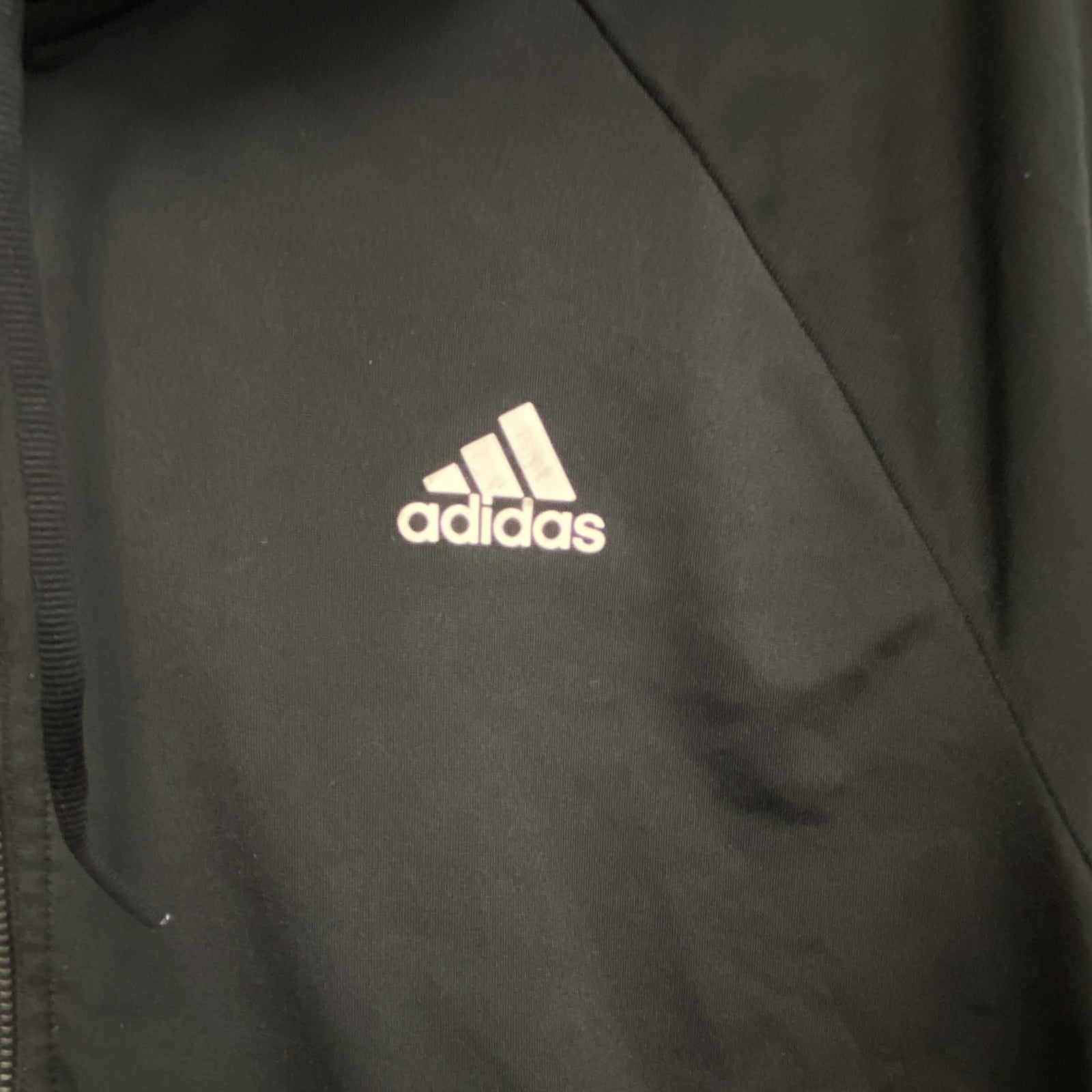 adidas　アディダス　フルジップトラックジャケット　フーディ　黒　ブラック　Mサイズ