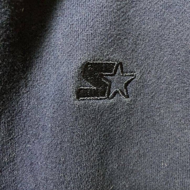 古着 used STARTER スターター　長袖ワンポイントロゴ刺繡スウェット　トレーナー　オーバーサイズ　ネイビー　2XLサイズ