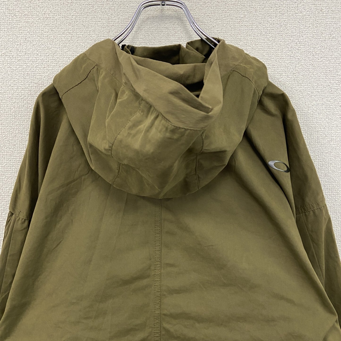 OAKLEY　オークリー　FGL CPN STROKE ANORAK 2.7　アノラックパーカー　カーキ　Lサイズ