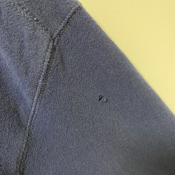 古着 used　STARTER スターター　長袖ワンポイントロゴ刺繍パーカー　フーディー　ノームコア　シンプル　ネイビー　Lサイズ