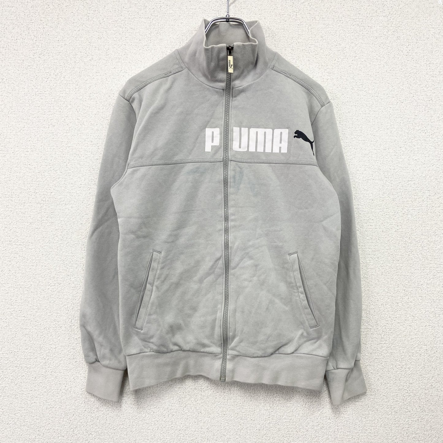 PUMA　プーマ　トラックジャケット/ジャージ　デカロゴ　裏ボア　灰色　グレー　Sサイズ