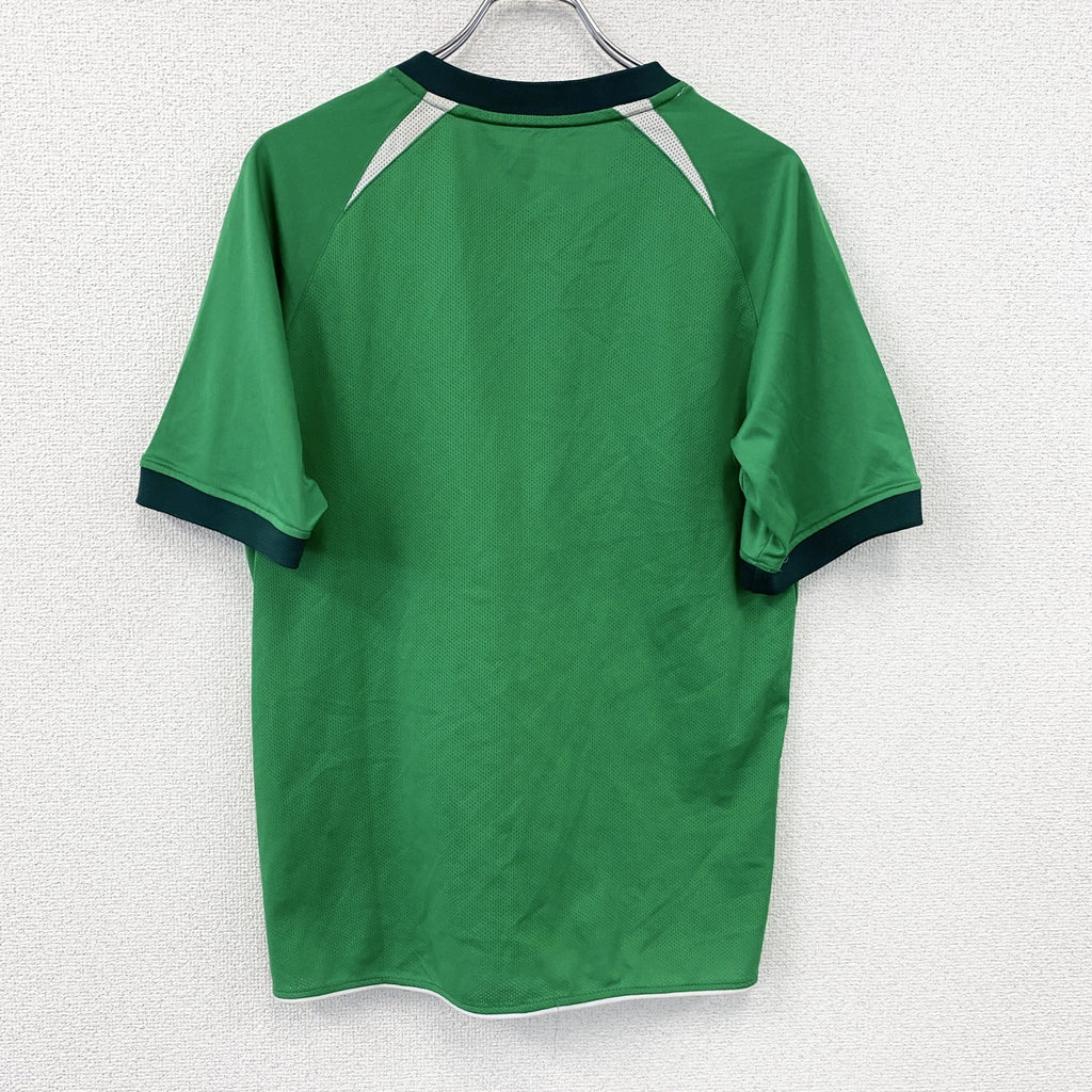 NIKE　ナイキ　北宮国安FC　半袖Tシャツ　ユニフォーム　スウッシュ　幾何学模様　緑　グリーン