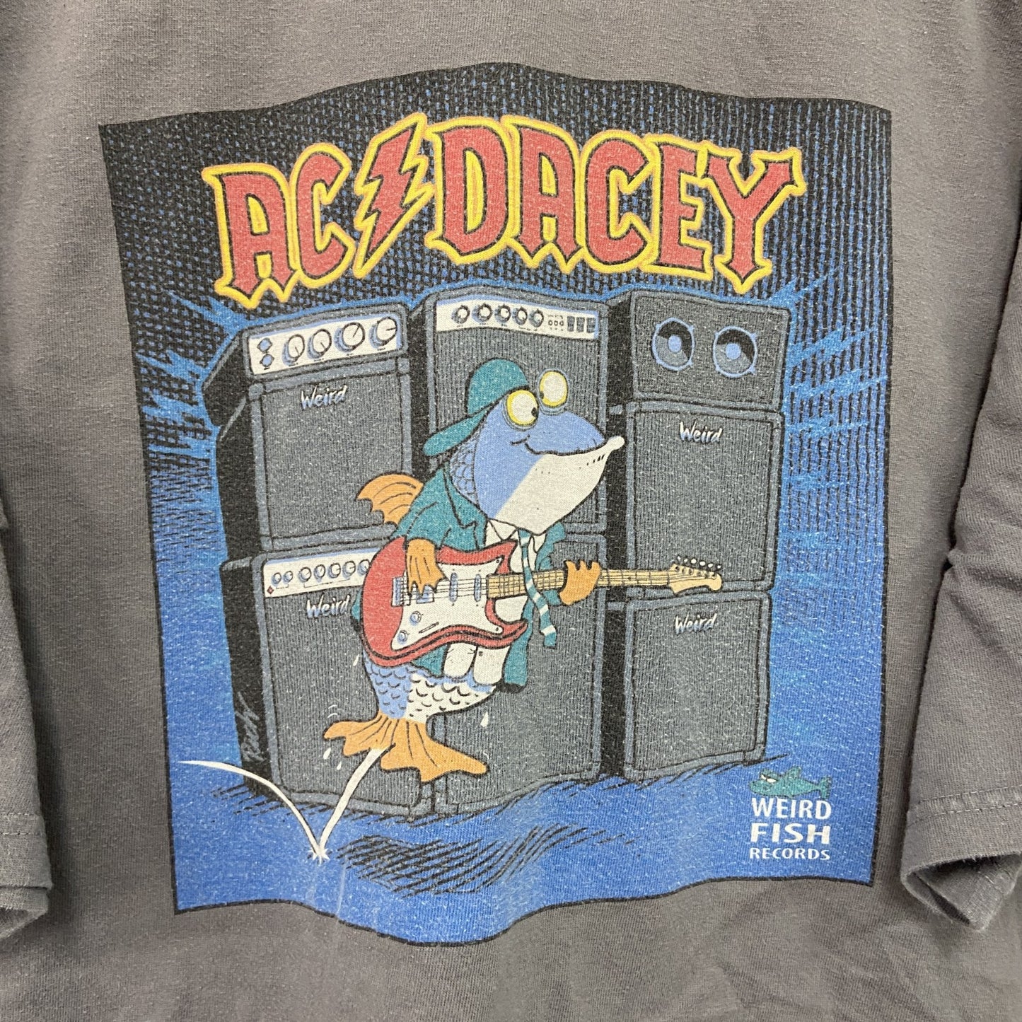 Weird Fish　半袖プリントTシャツ　パロディT　AC DACEY　灰色　グレー　XLサイズ